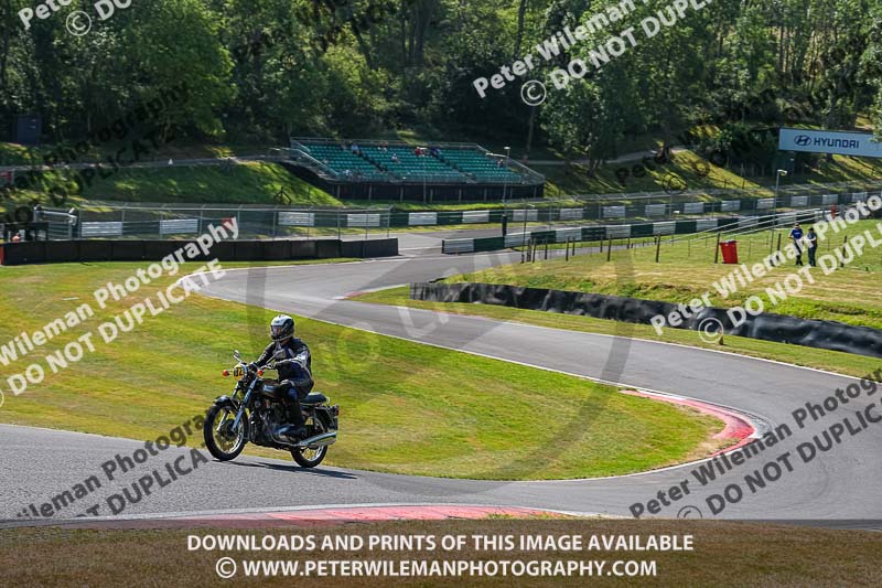 cadwell park;cadwell park photographs;cadwell trackday photographs;enduro digital images;event digital images;eventdigitalimages;peter wileman photography;racing digital images;trackday digital images;trackday photos